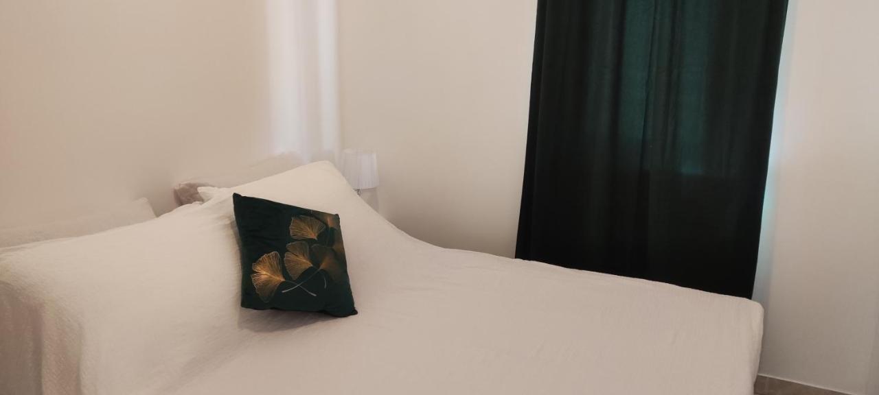 Apartman Mila Marina Exteriér fotografie
